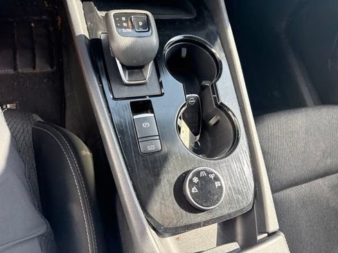 Used 2024 Nissan Rogue SV AWD/4WD image 21