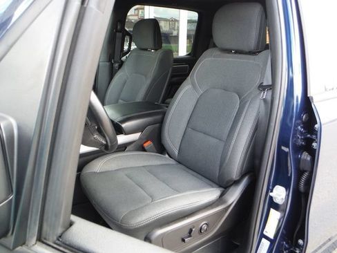 Certified 2019 RAM 1500 Big Horn AWD/4WD image 4