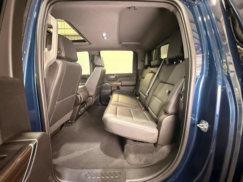 Used 2022 Chevrolet Silverado 2500 LT w/ All Star Edition AWD/4WD image 16