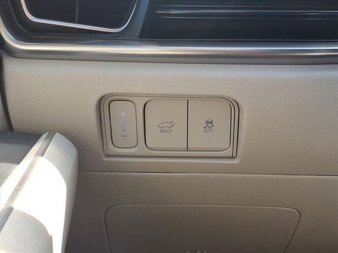 New 2026 Kia Sorento EX w/ EX Premium Package FWD image 18