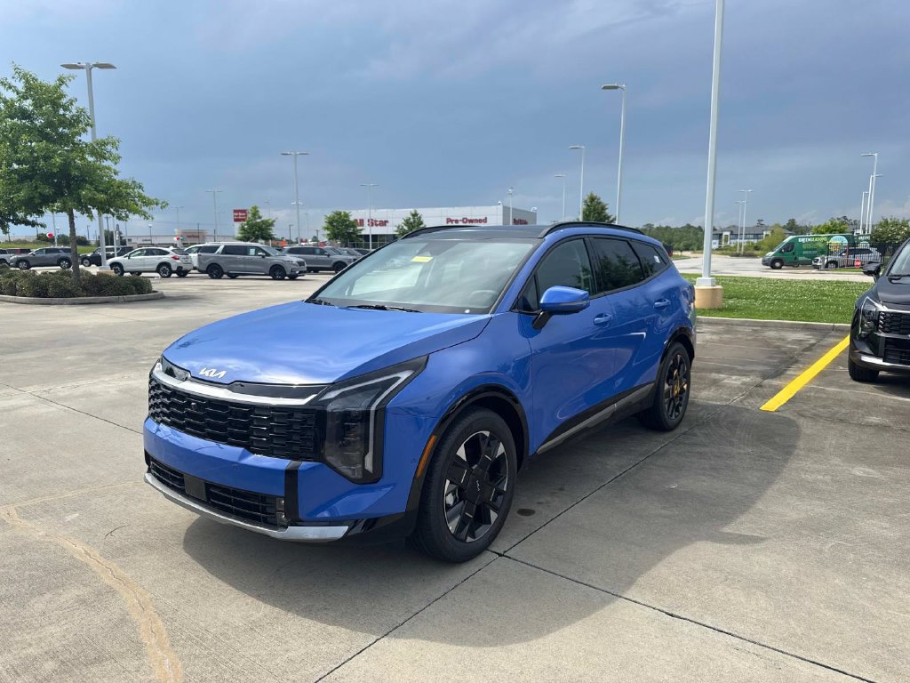 New 2026 Kia Sportage SX FWD image 3