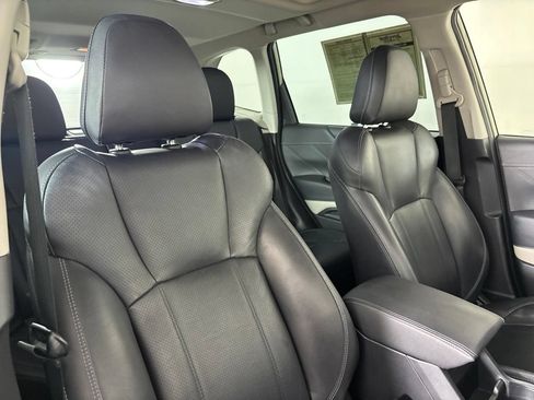 Used 2023 Subaru Forester Limited AWD/4WD image 31