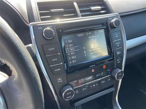 Used 2017 Toyota Camry XSE w/ Moonroof Package image 23