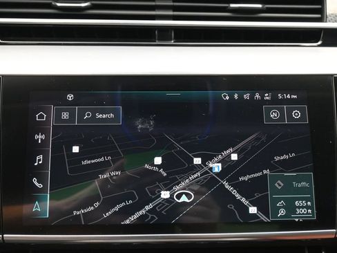 Used 2023 Audi S8 w/ S8 Executive Package AWD/4WD image 14