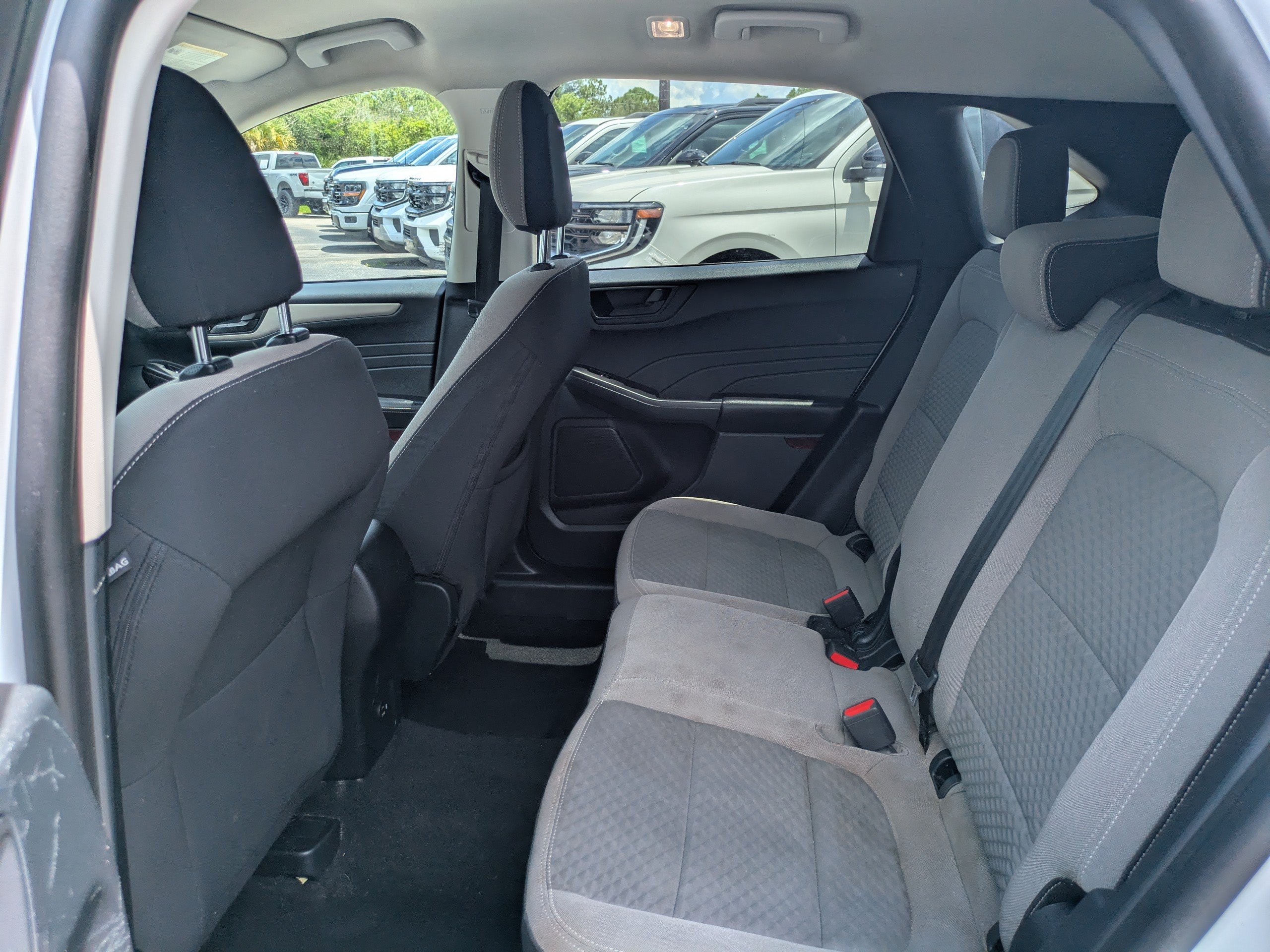 Used 2022 Ford Escape SE AWD/4WD image 13