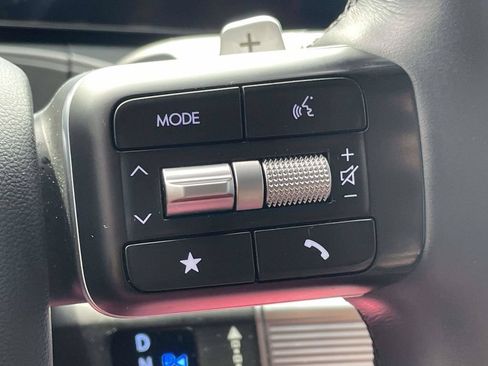 Certified 2024 Hyundai Santa Fe SEL FWD image 23