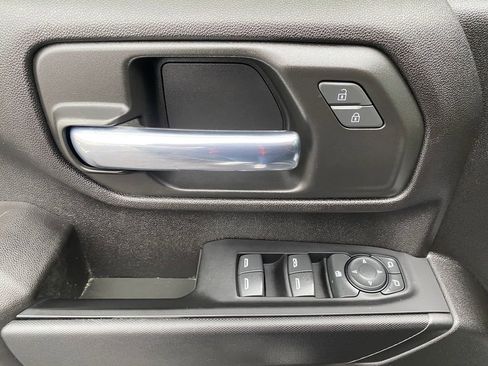 Used 2023 Chevrolet Silverado 2500 Custom w/ Gooseneck/5TH Wheel Package image 13