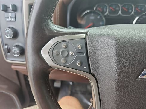 Used 2015 Chevrolet Silverado 2500 High Country w/ High Country Premium Package AWD/4WD image 21
