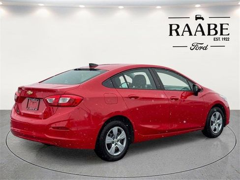 Used 2016 Chevrolet Cruze LS image 7