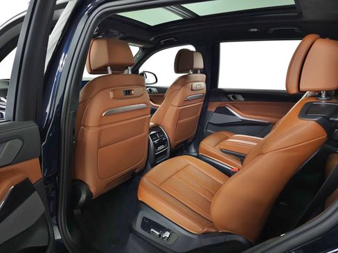 Used 2027 BMW X7 xDrive40i w/ Executive Package AWD/4WD image 40