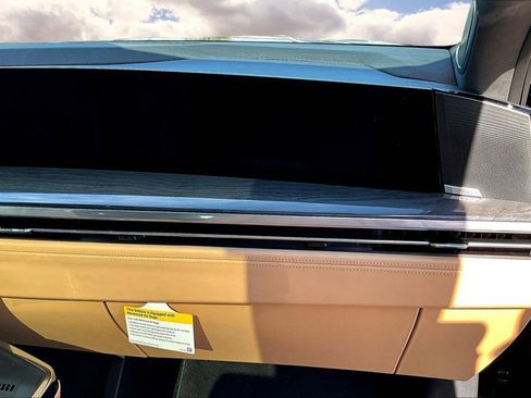 Certified 2025 Cadillac Escalade IQ Luxury 2 image 27