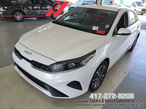 Used 2023 Kia Forte LXS w/ LXS Technology Package image 1