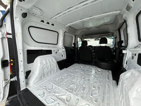 Used 2019 RAM ProMaster City Tradesman FWD image 15