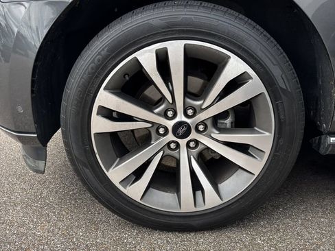 Used 2020 Ford Expedition Platinum AWD/4WD image 4