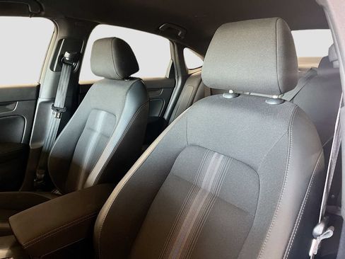 Used 2025 Honda Civic Sport image 19