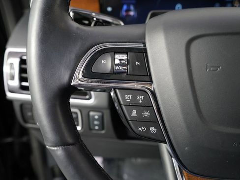 Used 2024 Lincoln Navigator Black Label AWD/4WD image 35