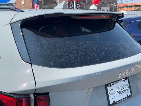 Used 2022 Kia Sorento SX image 26