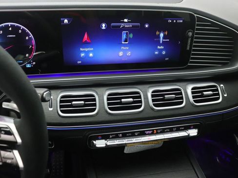 New 2026 Mercedes-Benz GLE 53 AMG 4MATIC Coupe image 6