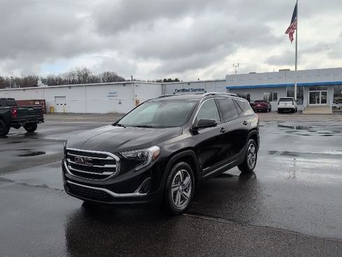 Used 2020 GMC Terrain SLT w/ Preferred Package FWD image 2