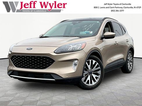 Used 2020 Ford Escape Titanium FWD image 1