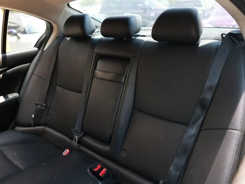 Used 2017 INFINITI Q50 3.0t Premium RWD image 19