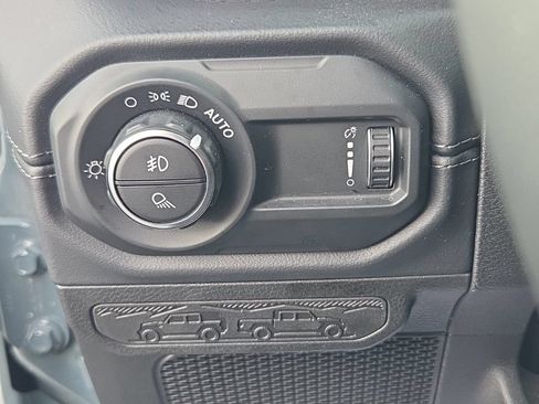 Used 2026 Jeep Gladiator Rubicon AWD/4WD image 29