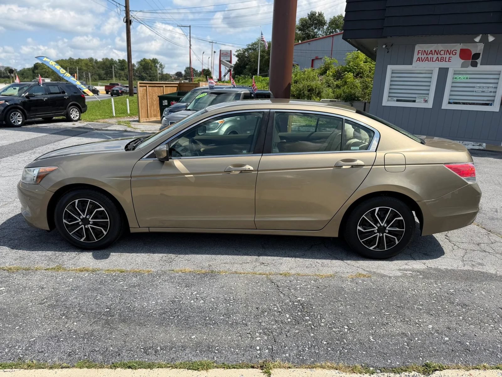 Used 2009 Honda Accord LX image 2