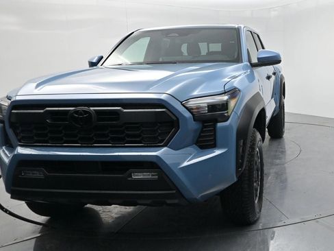 New 2026 Toyota Tacoma TRD Off-Road w/ TRD Off Road Upgrade Package image 3