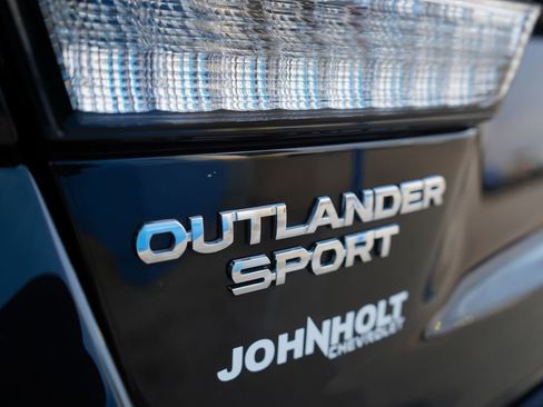 Used 2024 Mitsubishi Outlander Sport ES image 5