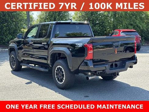 Used 2024 Toyota Tacoma TRD Off-Road AWD/4WD image 4