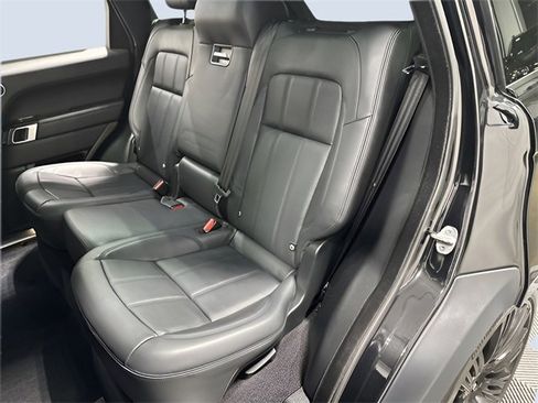 Used 2022 Land Rover Range Rover Sport HSE Dynamic image 31