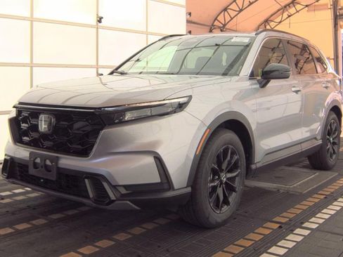 Used 2024 Honda CR-V Sport image 3