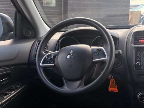 Used 2024 Mitsubishi Outlander Sport AWD image 4