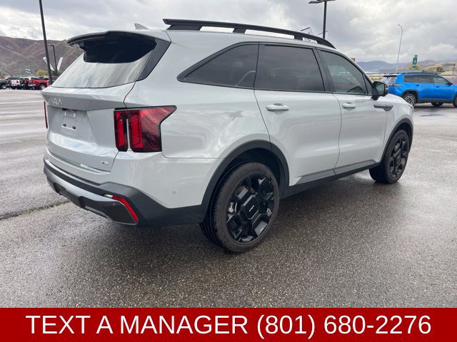 Used 2024 Kia Sorento SX Prestige w/ Sage Leather Package AWD/4WD image 3