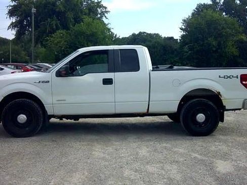 Used 2014 Ford F150 XLT w/ XLT Convenience Package image 11