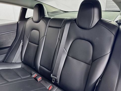 Used 2023 Tesla Model 3 Standard Range RWD image 11