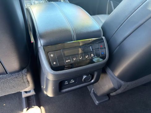 Used 2023 INFINITI QX60 Luxe w/ Cargo Package FWD image 29
