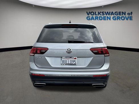 Used 2021 Volkswagen Tiguan SEL image 6