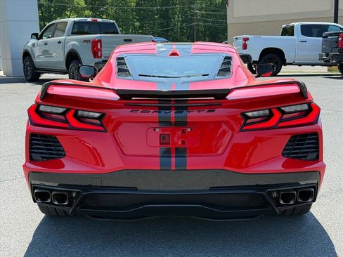 Used 2023 Chevrolet Corvette Stingray Premium Cpe w/ Z51 Performance Package RWD image 4