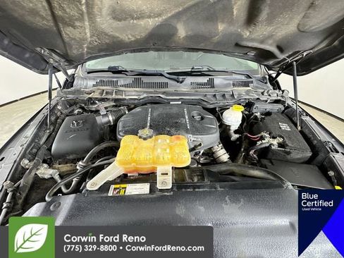 Used 2018 RAM 1500 Laramie w/ Convenience Group image 32