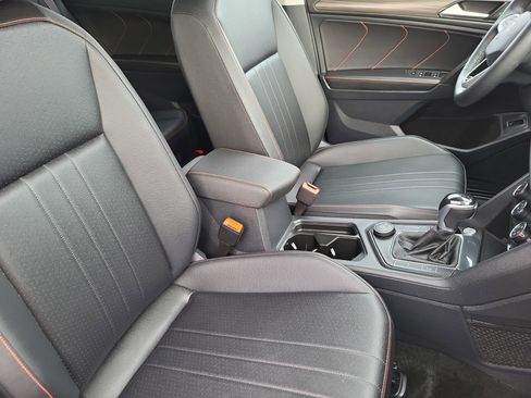 Used 2024 Volkswagen Tiguan Wolfsburg Edition image 14