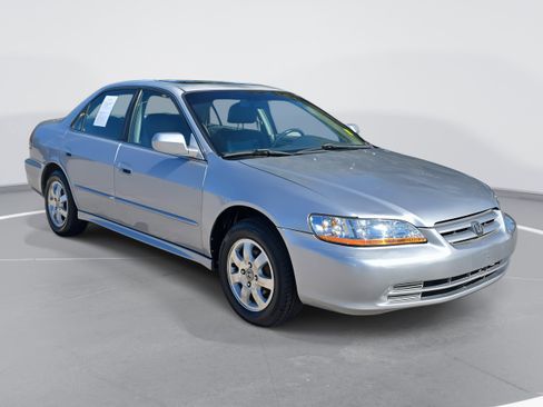 Used 2001 Honda Accord EX image 3