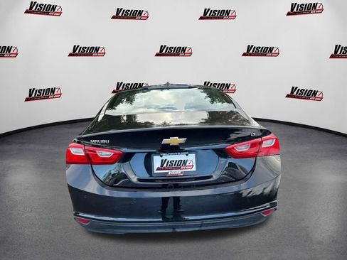 Used 2025 Chevrolet Malibu LT image 6