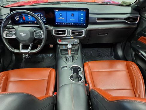Used 2024 Ford Mustang Premium image 14