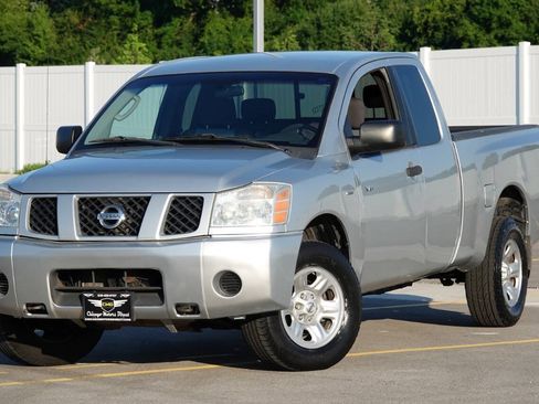 Used 2004 Nissan Titan XE w/ (PRF) Preferred Pkg AWD/4WD image 39