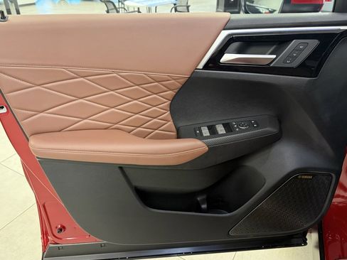 New 2026 Mitsubishi Outlander SEL image 14