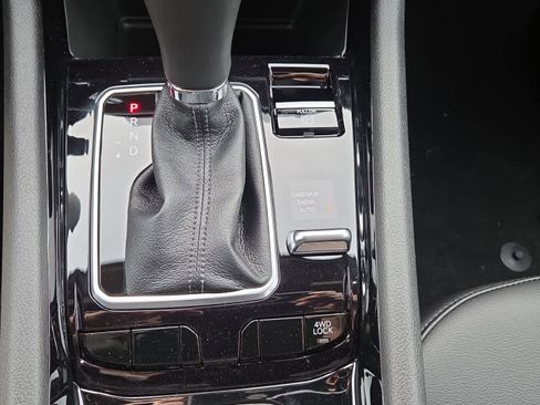 New 2026 Jeep Compass Limited image 21