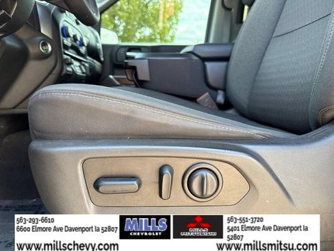 Used 2020 Chevrolet Silverado 1500 LT w/ All-Star Edition AWD/4WD image 11