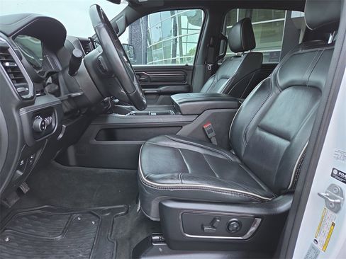 Used 2023 RAM 1500 Limited image 10