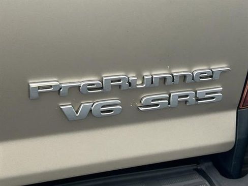 Used 2008 Toyota Tacoma PreRunner image 9